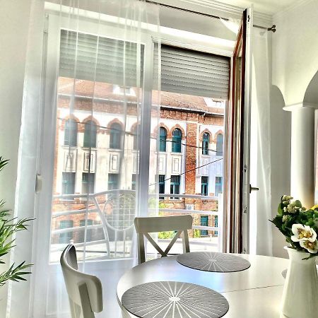 Mirell Apartman 塞格德 外观 照片
