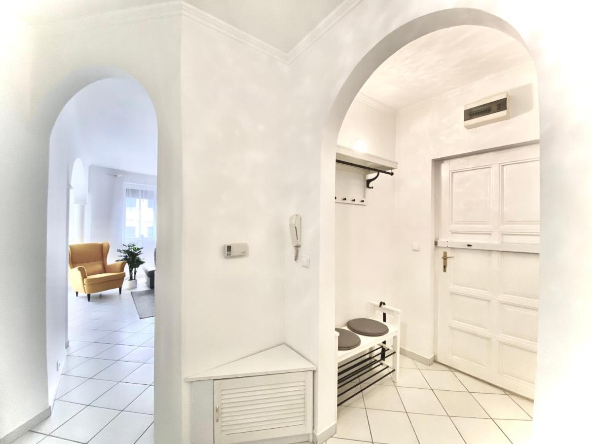 Mirell Apartman 塞格德 外观 照片