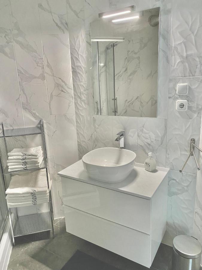 Mirell Apartman 塞格德 外观 照片